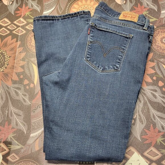 Levi's Size 16 Medium Wash Denim Blue Classic Bootcut Summer Casual Jeans - Picture 1 of 14